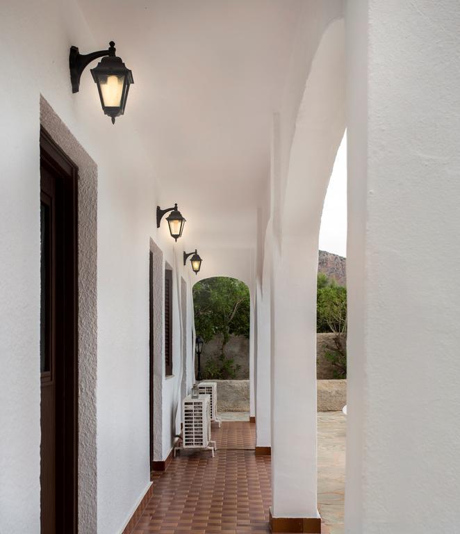 Villa Diamanti モネンバシア エクステリア 写真