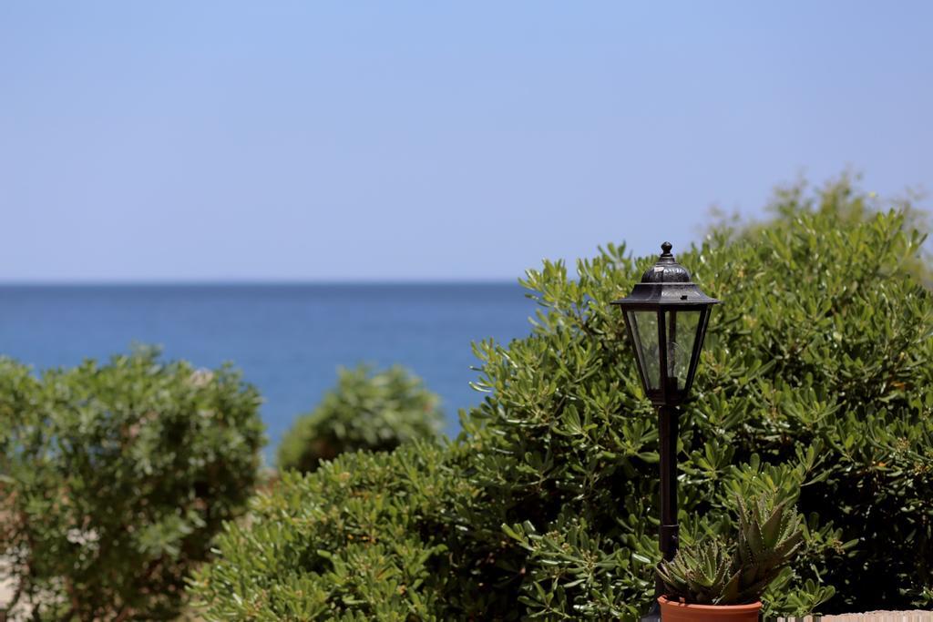 Villa Diamanti モネンバシア エクステリア 写真