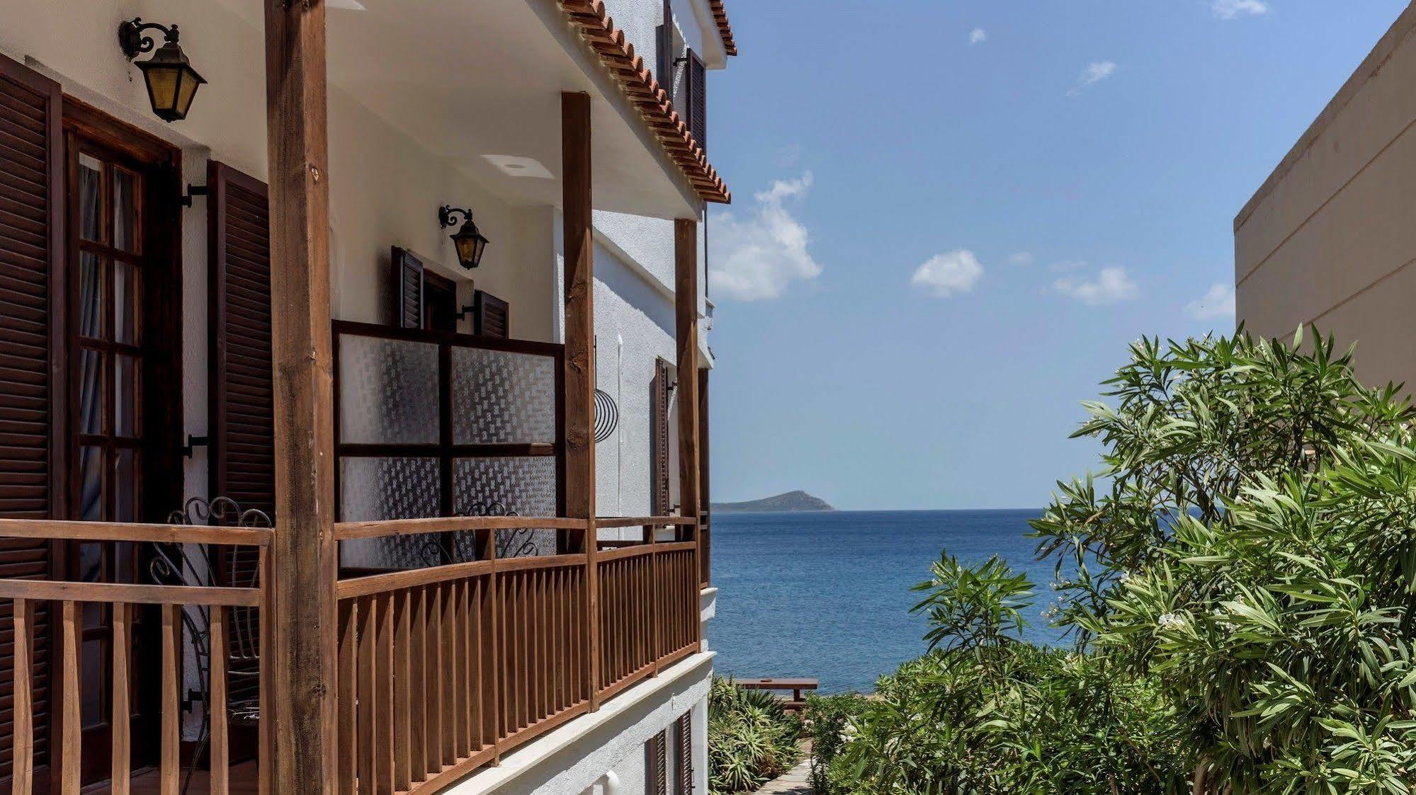 Villa Diamanti モネンバシア エクステリア 写真