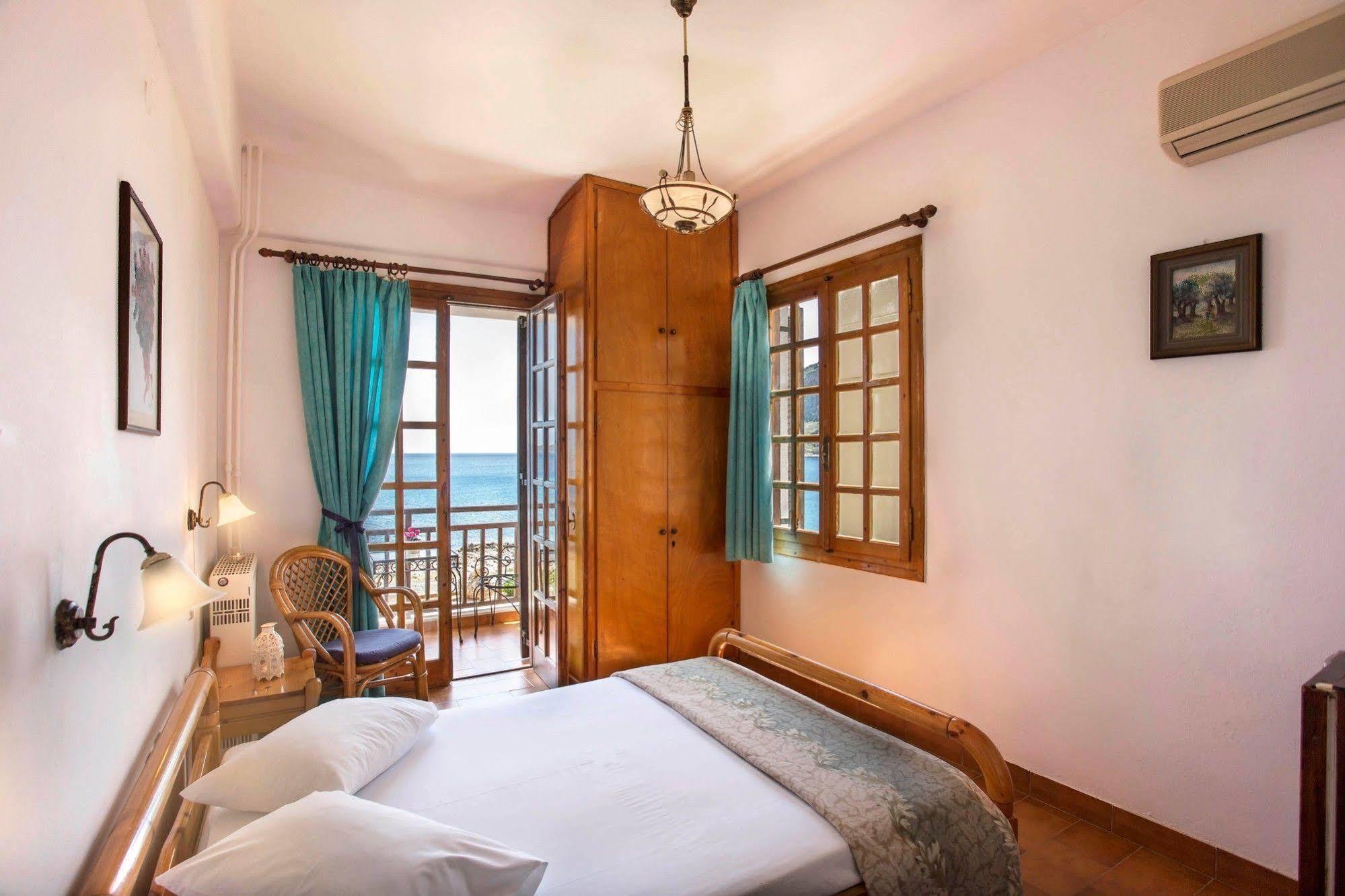 Villa Diamanti モネンバシア エクステリア 写真